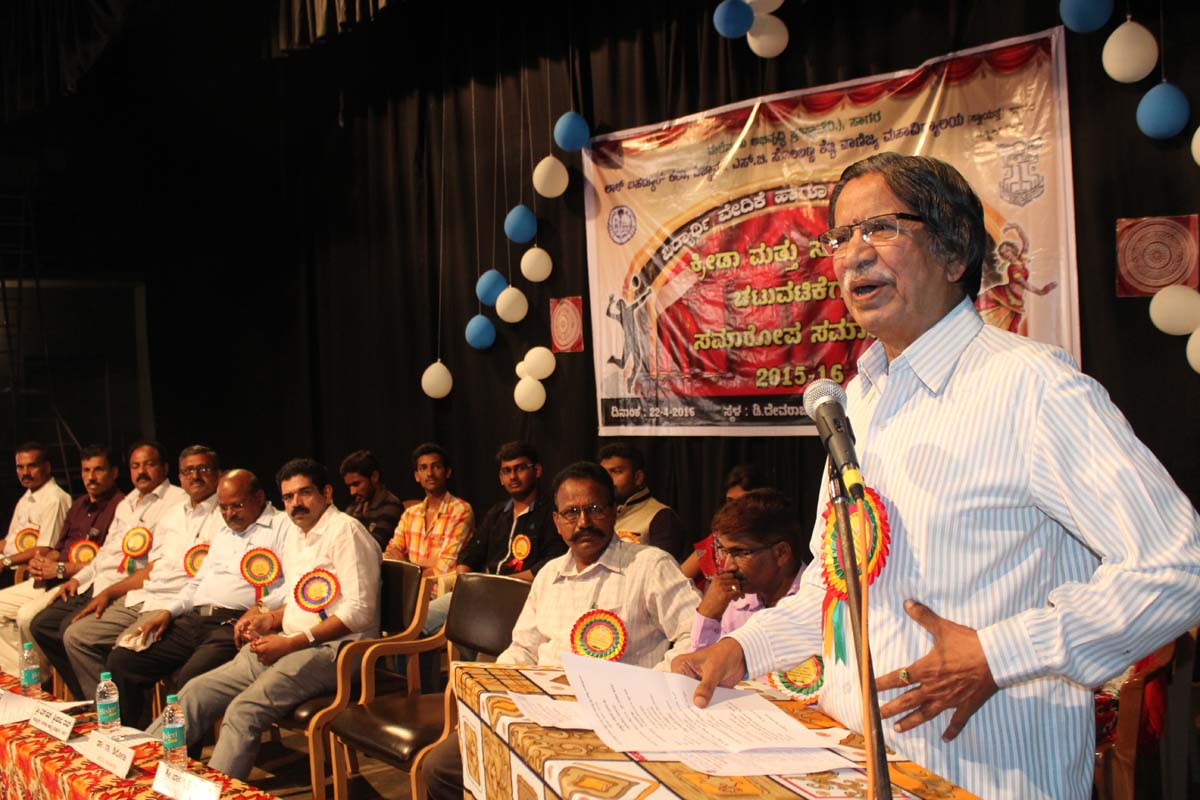 ನಮ್ಮಲ್ಲಿ ಇಂದಿಗೂ ಬಡತನ ನಿವಾರಣೆಯಾಗಿಲ್ಲ:  ಡಾ. ನಾ.ಡಿಸೋಜ